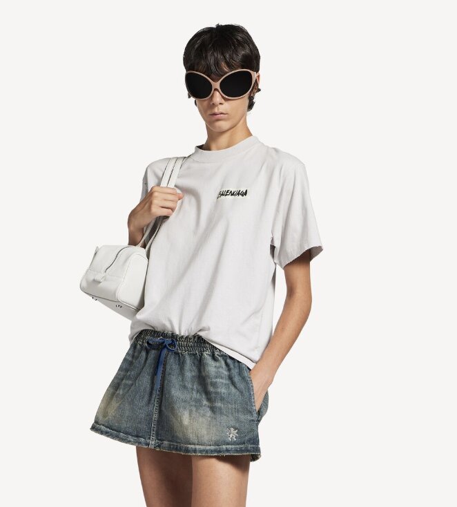 Masking Tape Medium Fit T-shirt in Dirty White