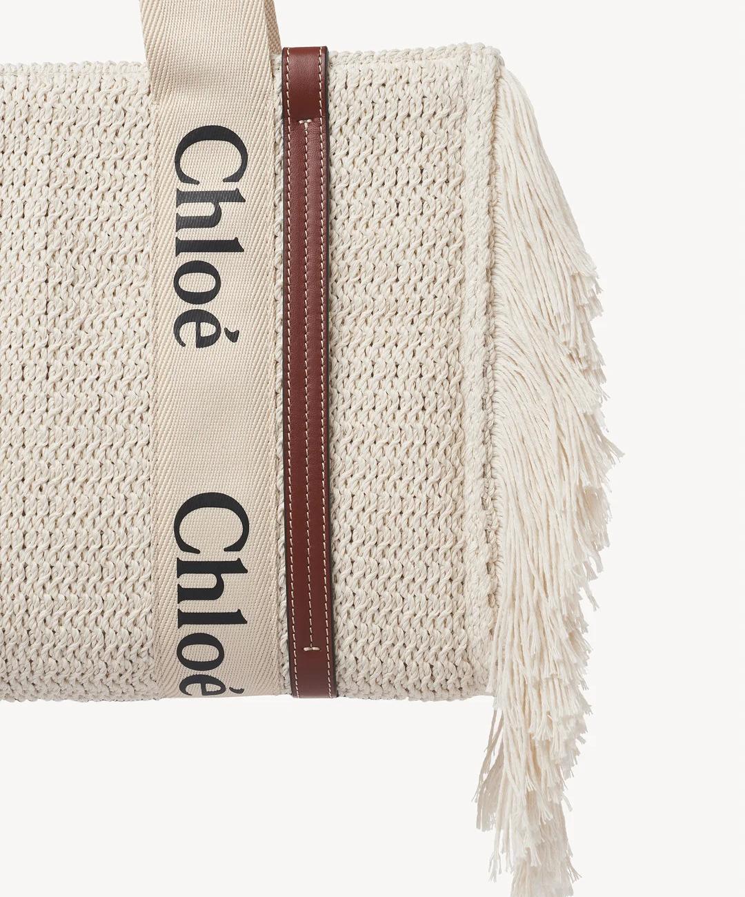 Medium woody tote bag