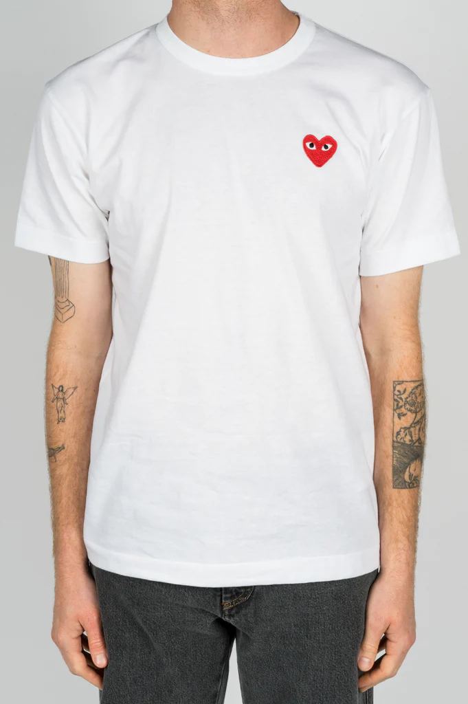 COMME DES GARCONS PLAY SS TSHIRT RED HEART WHITE