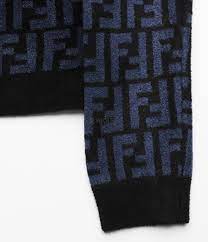 FF ALLOVER CROPPED VELVET TOP