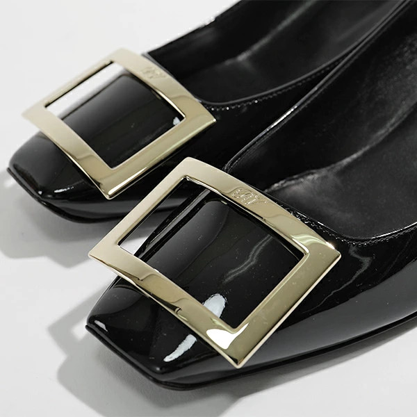 Trumpet Metal Buckle Pumps 