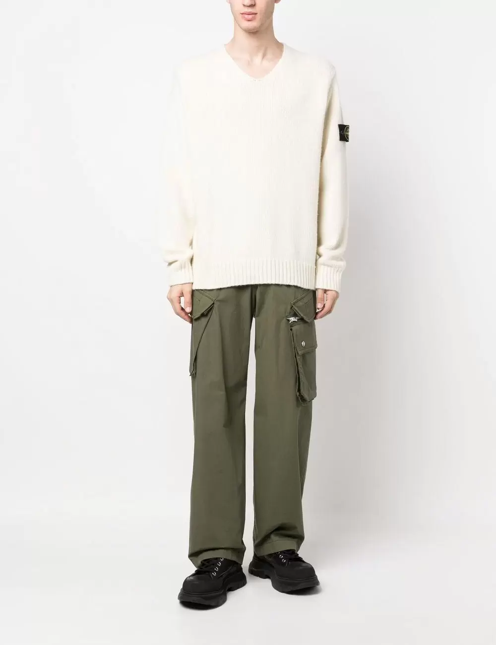 Logo-patch V-neck jumper