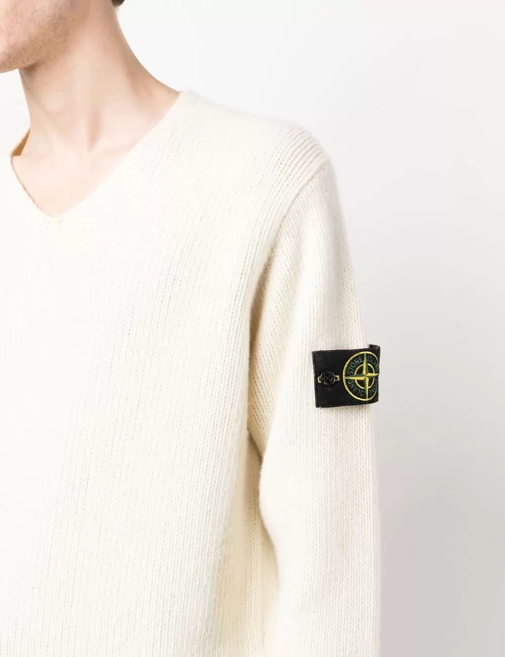 Logo-patch V-neck jumper