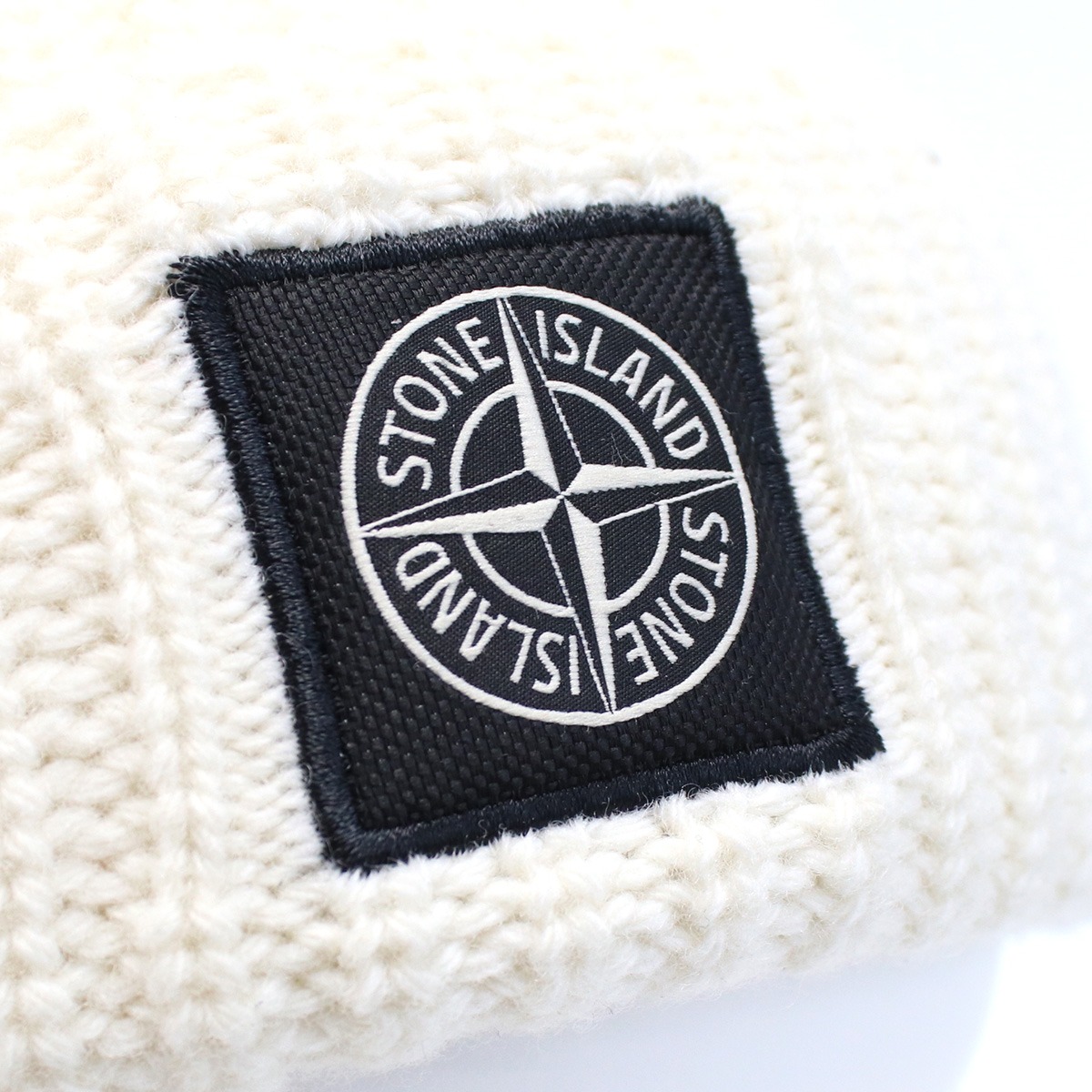 Logo patch ribbed wool beanie ( White)