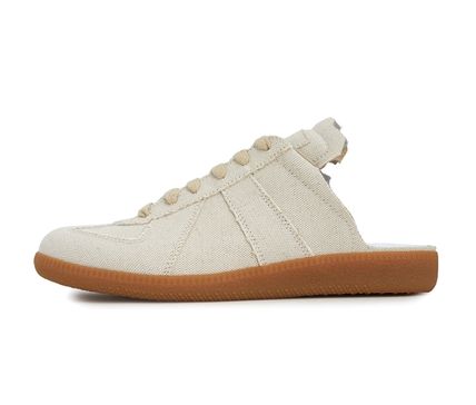 Maison Margiela Wmns German Trainer Slip On 'Beige'