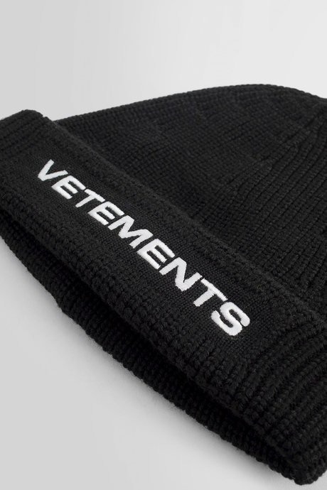 Logo beanie