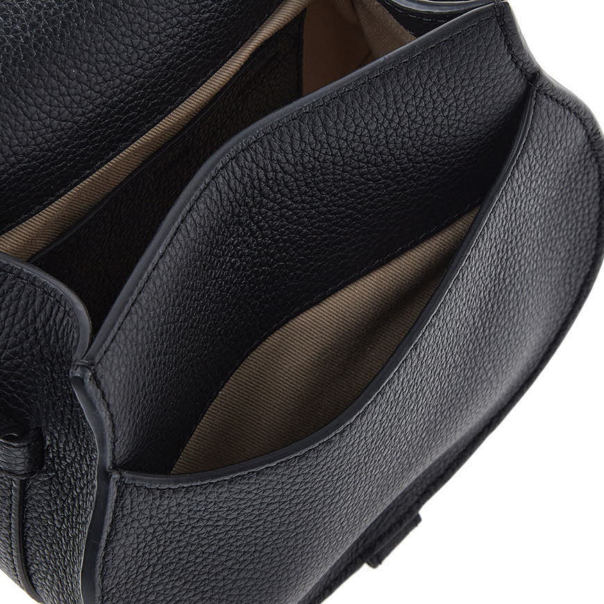 Marci Medium Crossbar