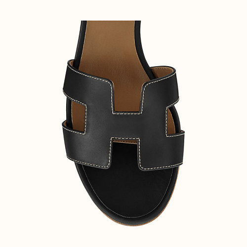 Hermes Oasis Sandal Calfskin & Noir Piqures Ecrues