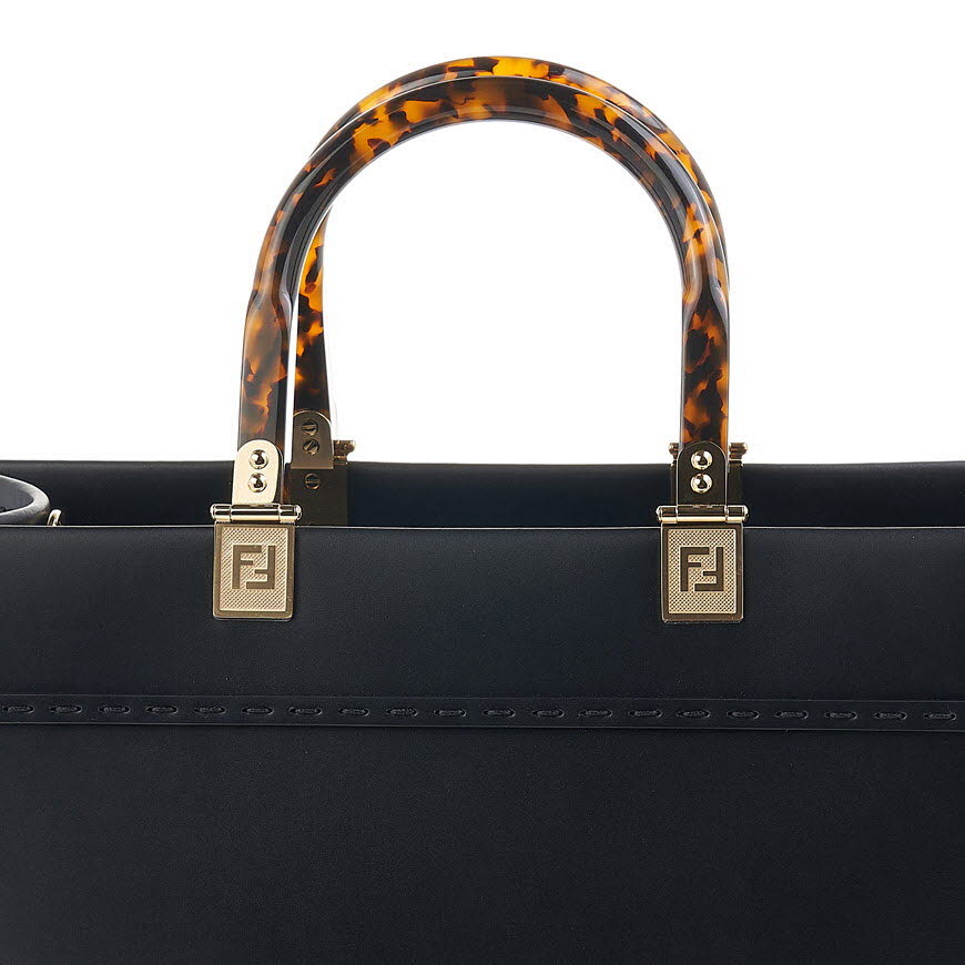 Fendi Sunshine Medium Black leather shopper