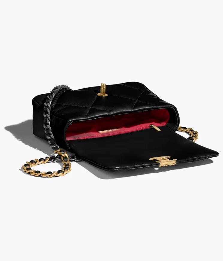 CHANEL 19 HANDBAG