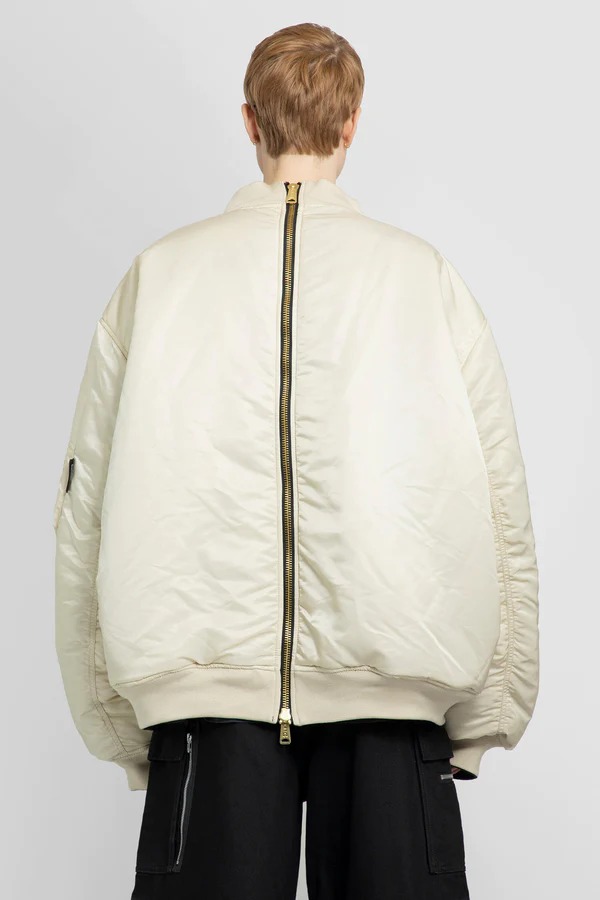 VETEMENTS BLACK VETEMENTS X ALPHA INDUSTRIES