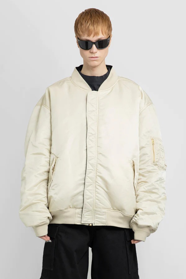 VETEMENTS BLACK VETEMENTS X ALPHA INDUSTRIES