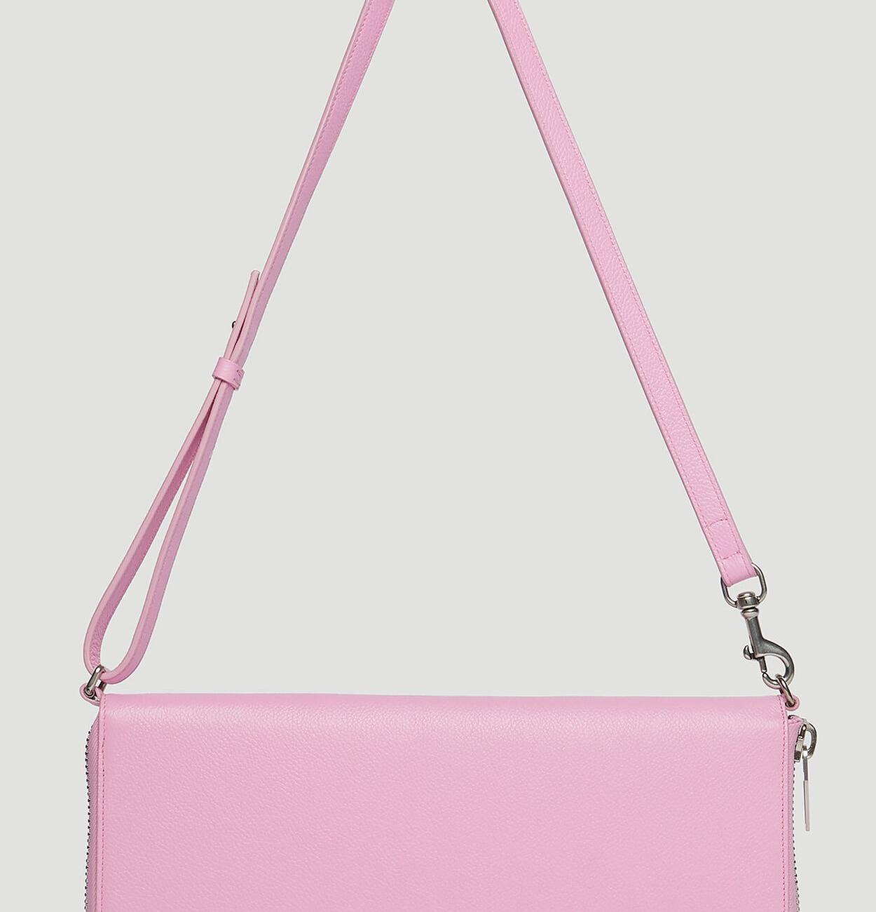 Leash Clutch Bag in Pink