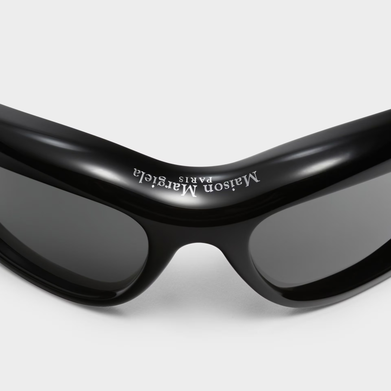 Maison Margiela – MM002 01