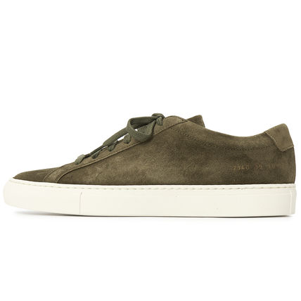 COMMON PROJECTS GREEN ‘ACHILLES LOW’ SNEAKERS