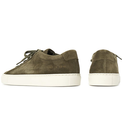 COMMON PROJECTS GREEN ‘ACHILLES LOW’ SNEAKERS