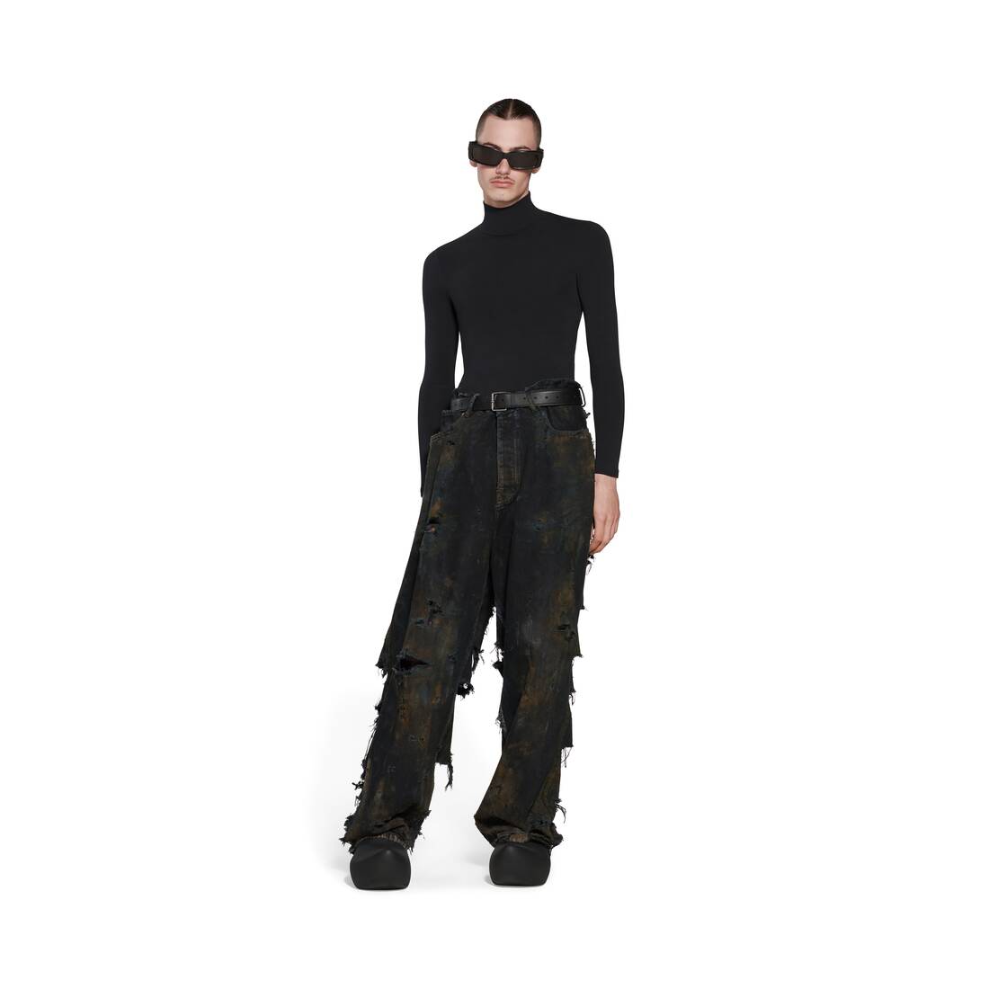 SUPER DESTROYED BAGGY PANTS IN BLACK