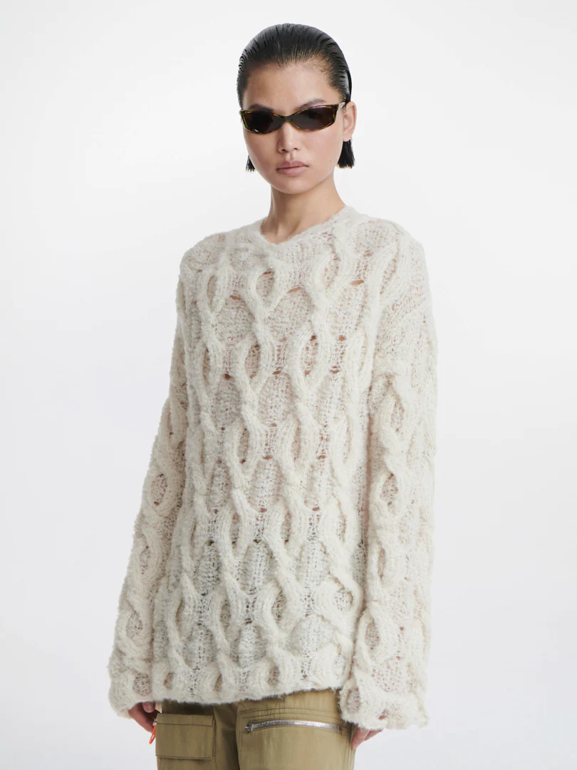 CABLE BOUCLE SWEATER IN CREAM