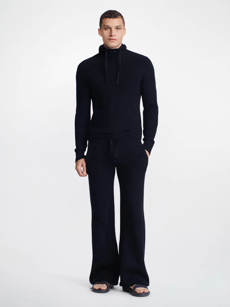 ENGINEERED RIB HOODIE - BLACK