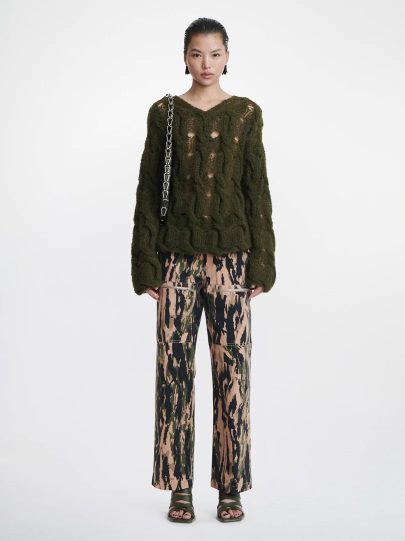 CABLE BOUCLE SWEATER IN GREEN