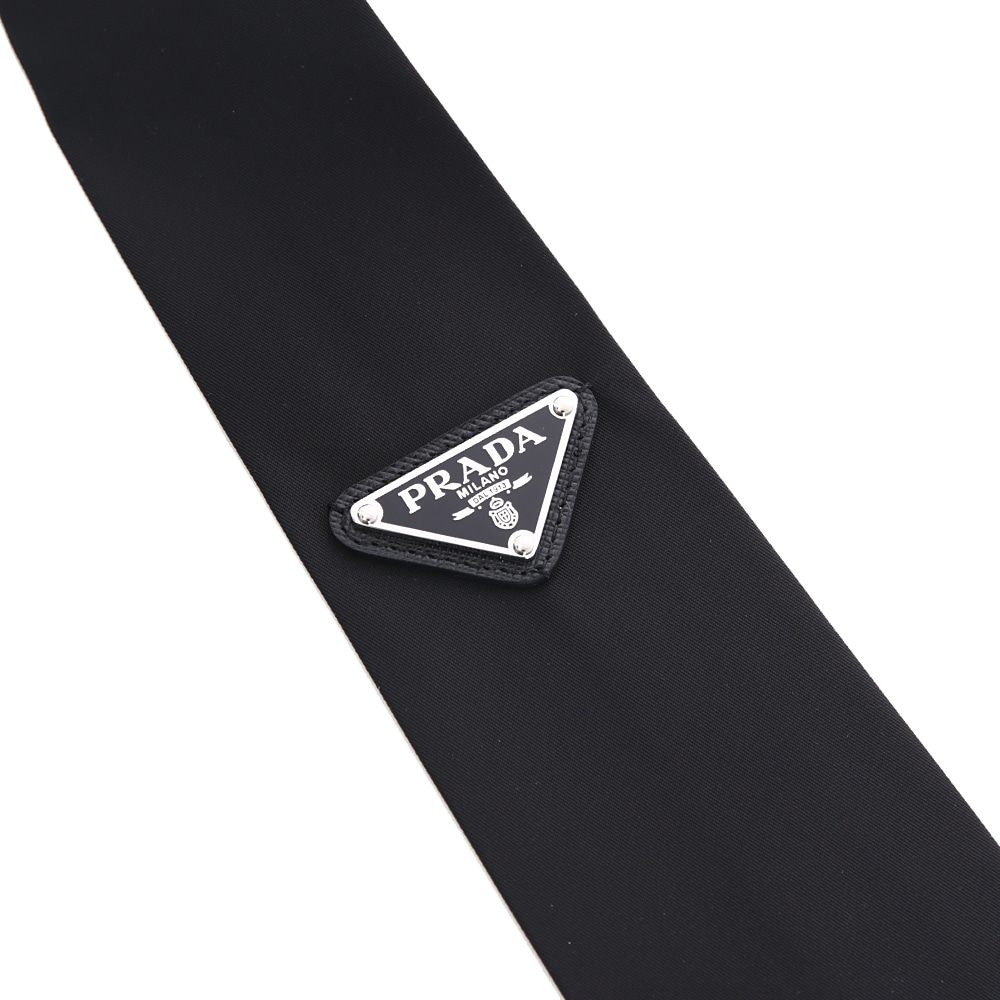 Triangular logo-embellished nylon tie