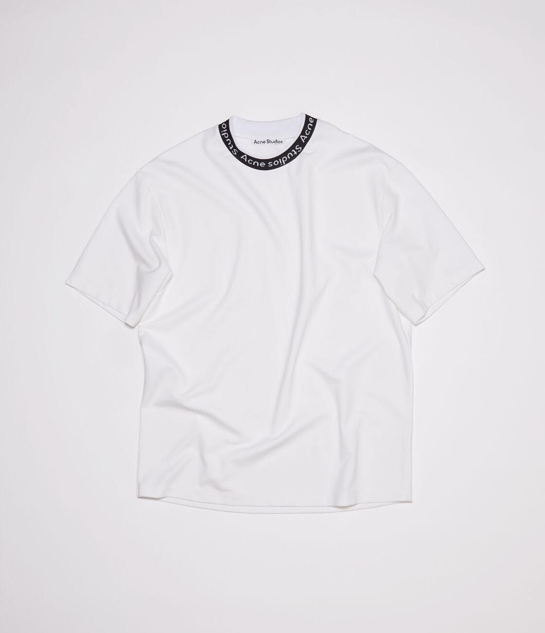 NECK LETTERING SHORT SLEEVE TEE