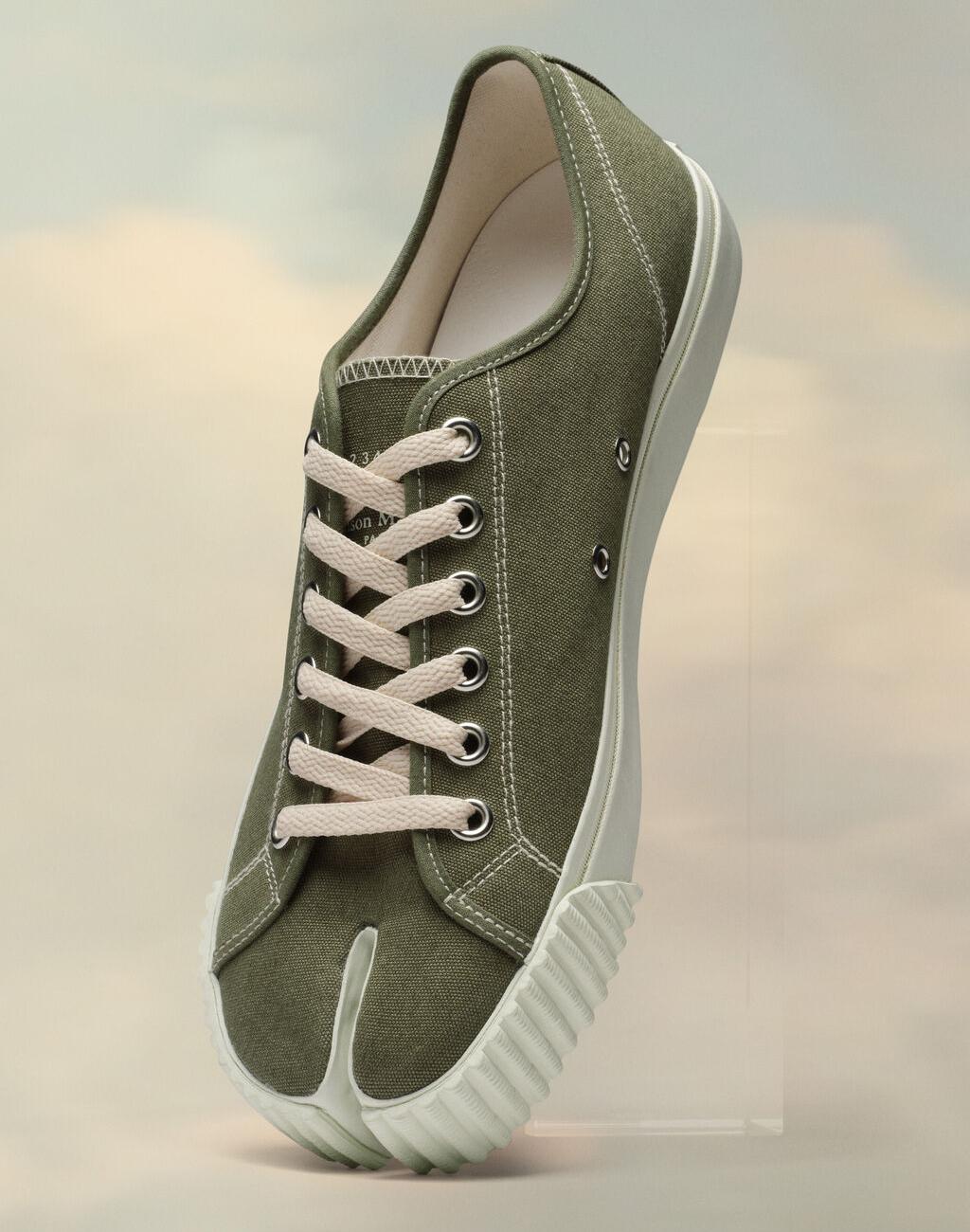 Tabi sneakers in Olive