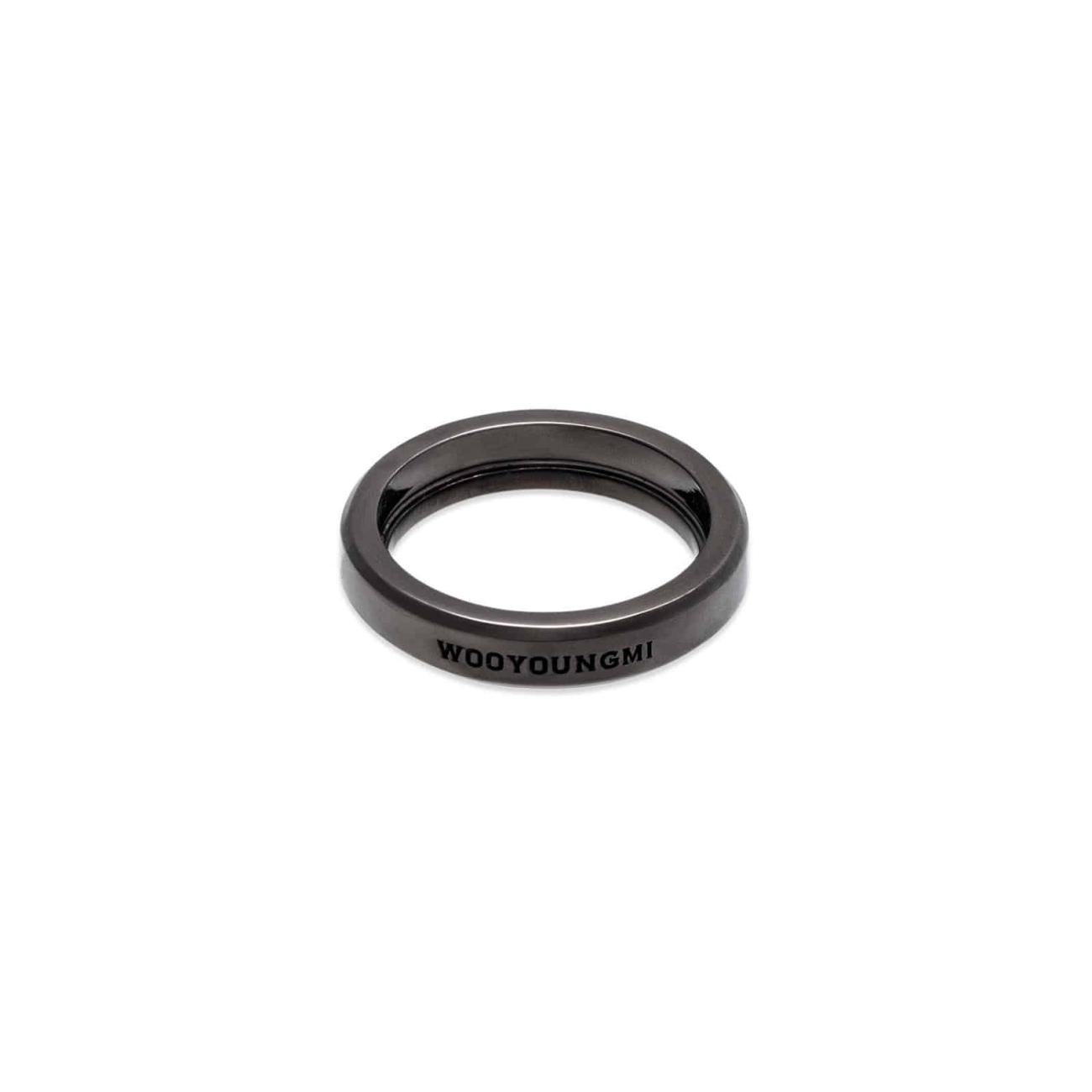 Black curb bold ring