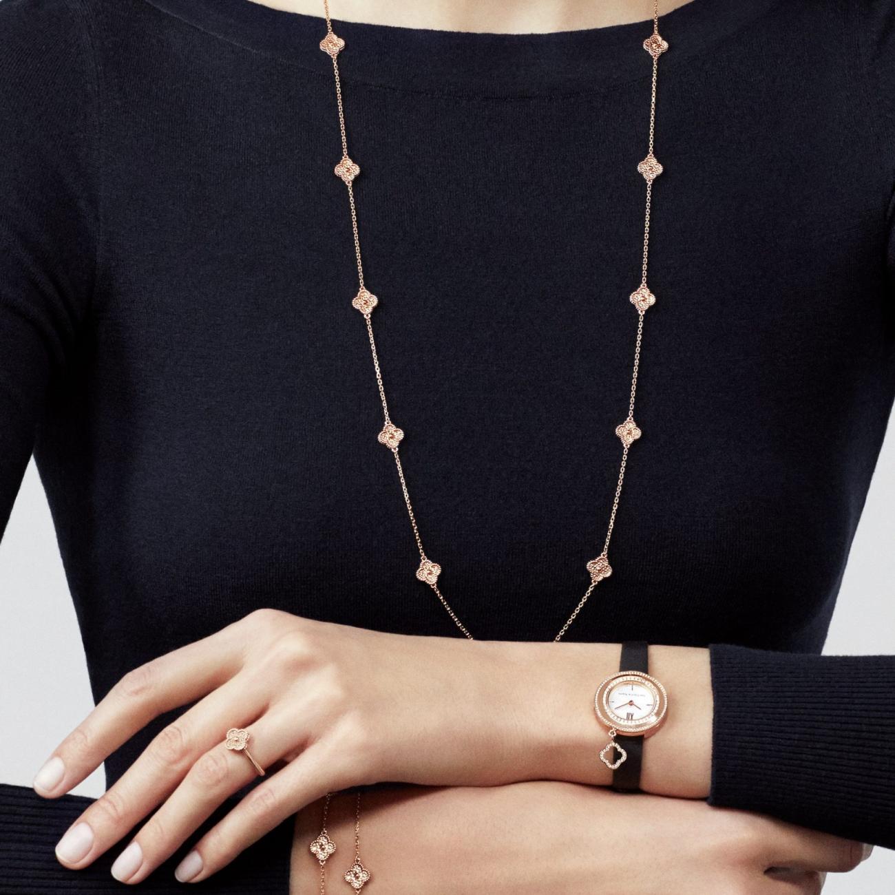 Sweet Alhambra bracelet, 6 motifs 18K pink gold