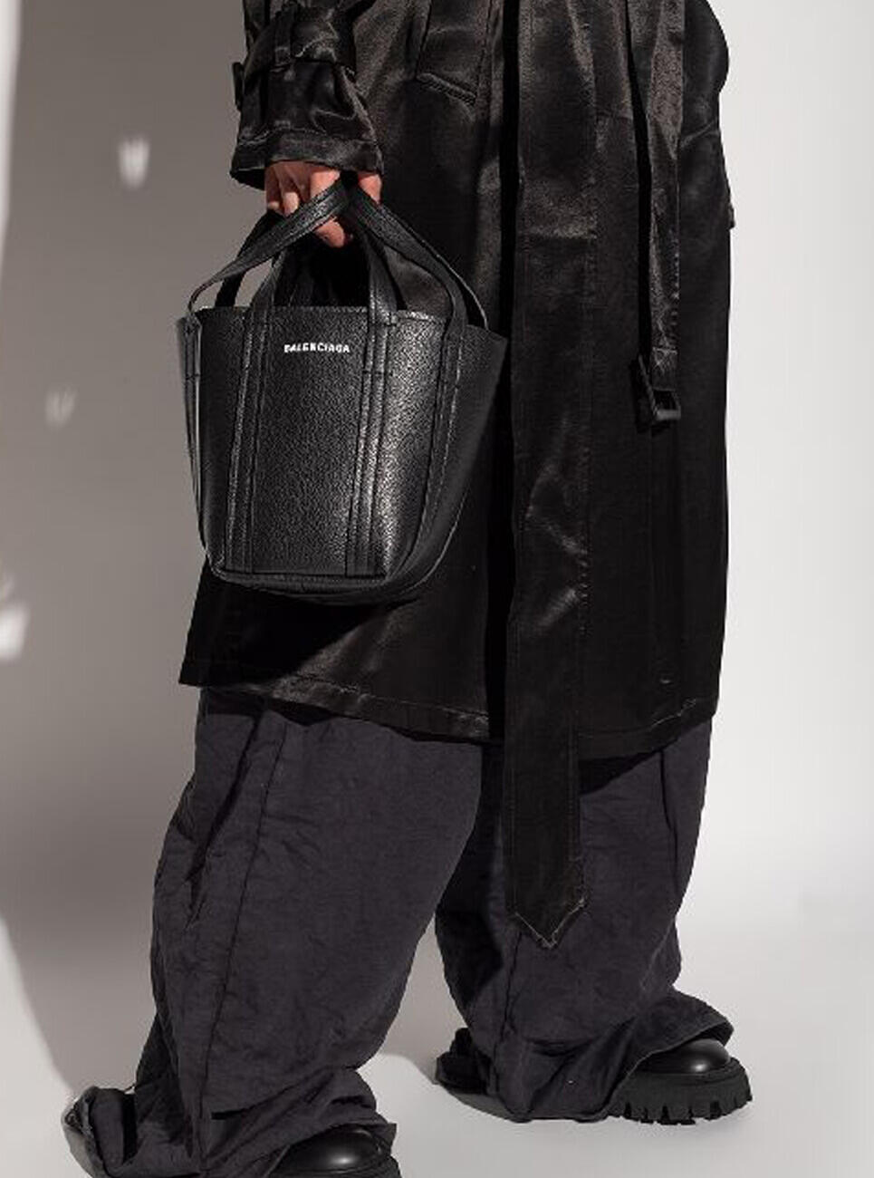 XS Balenciaga Everyday Sh T N/S Xs