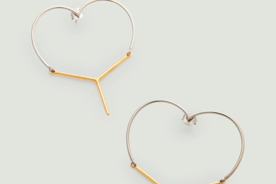 Mini Y Heart Earrings 