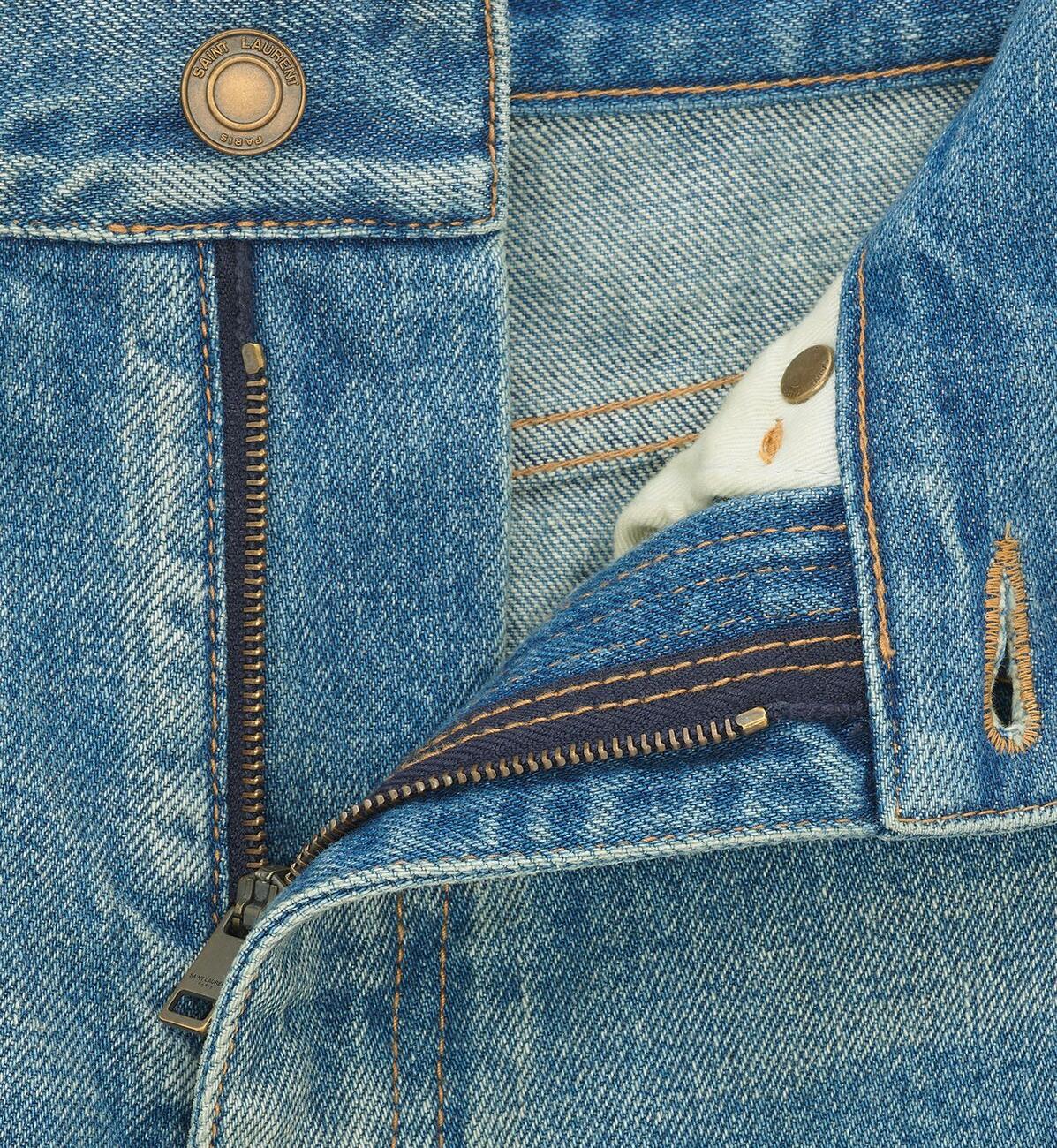 70'S FLARED JEANS IN MEDIUM BLUE DENIM