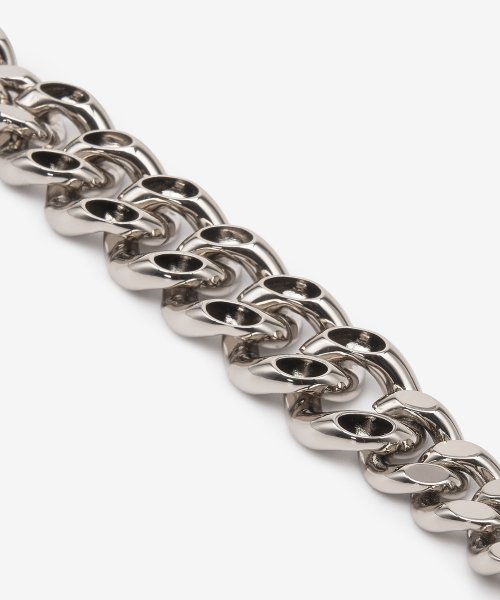 CHAIN BUCKLE BRACELET