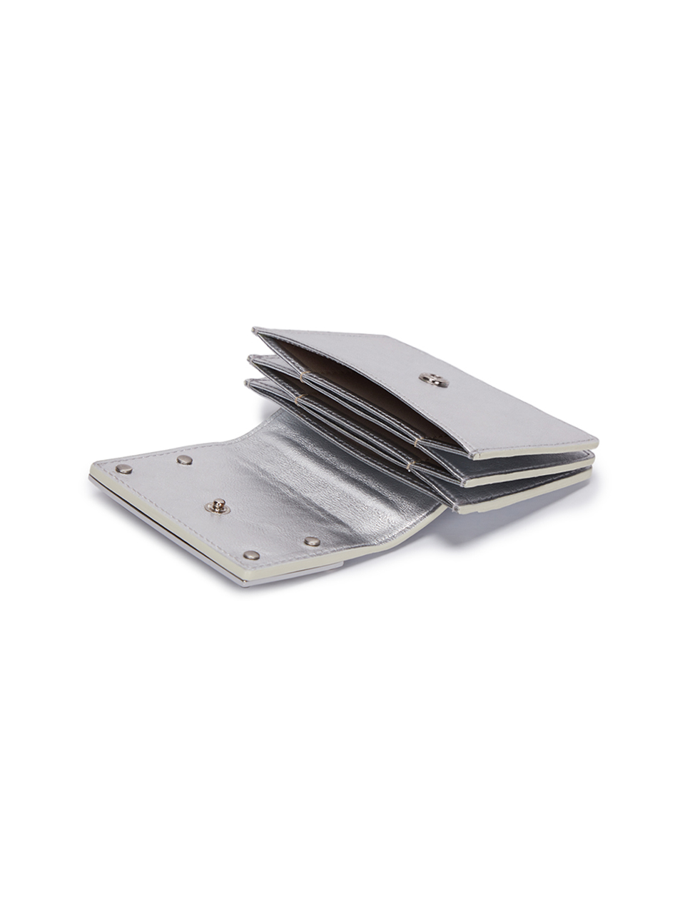  ACCORDION WALLET IN SILVER