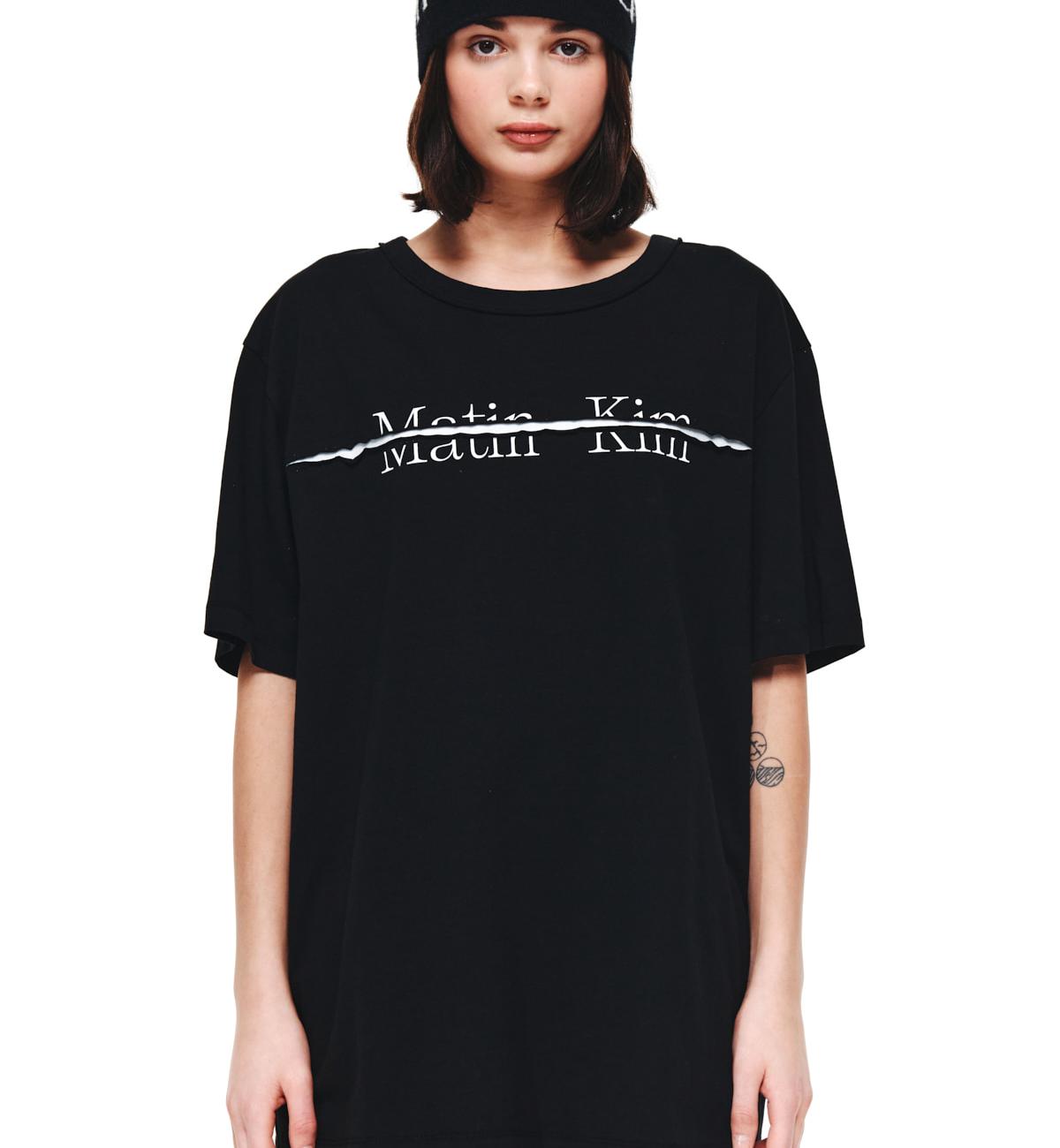 CUTTED LOGO LAYERED TOP IN BLACK