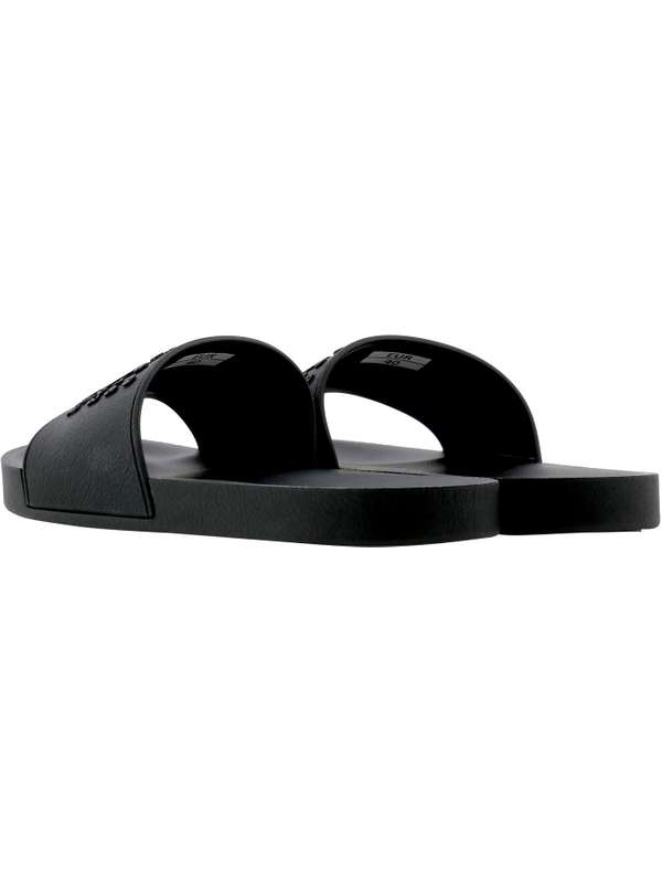 LOGO EMBOSSED TABI SLIDERS BLACK IN BLACK