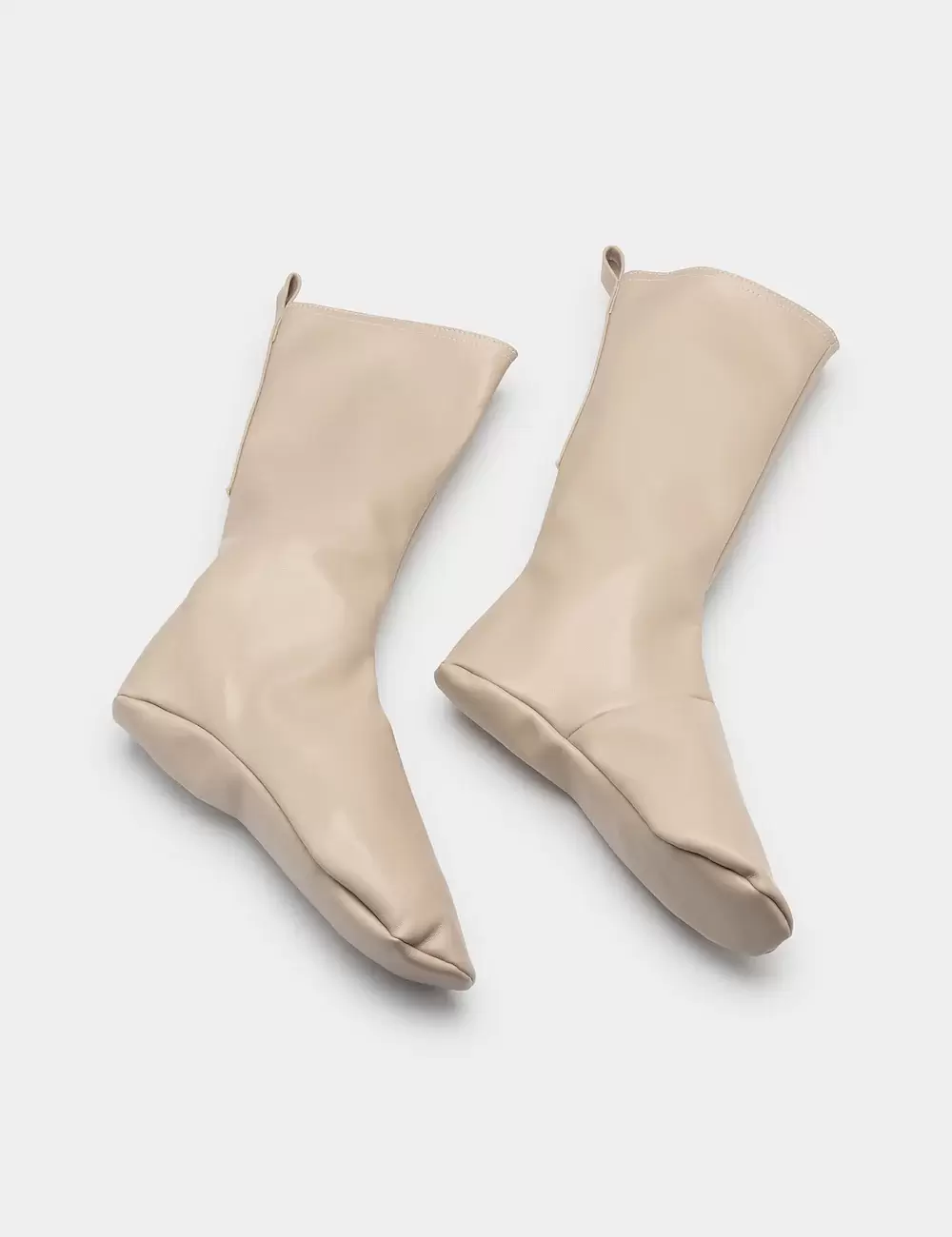 VEGAN LEATHER SOCKS Beige