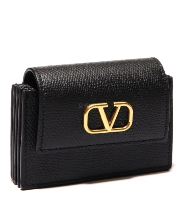 V logo card wallet