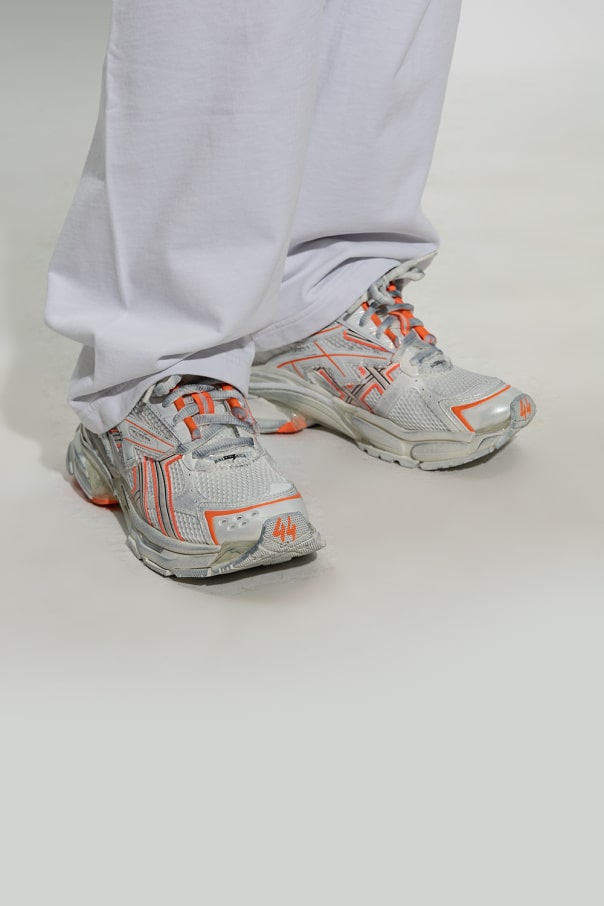 BALENCIAGA WHITE ‘RUNNER’ SNEAKERS