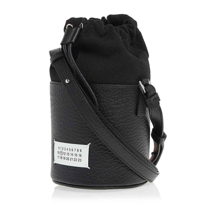  MAISON MARGIELA ‘5AC’ BUCKET BAG