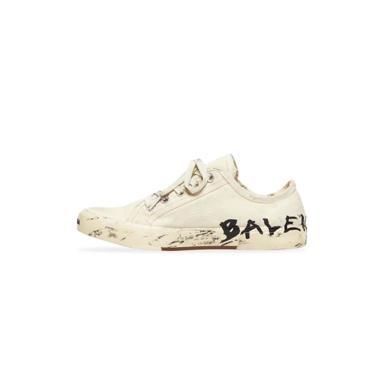 PARIS LOW TOP GRAFFITI SNEAKER IN WHITE