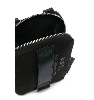 Sense Crossbody Pouch