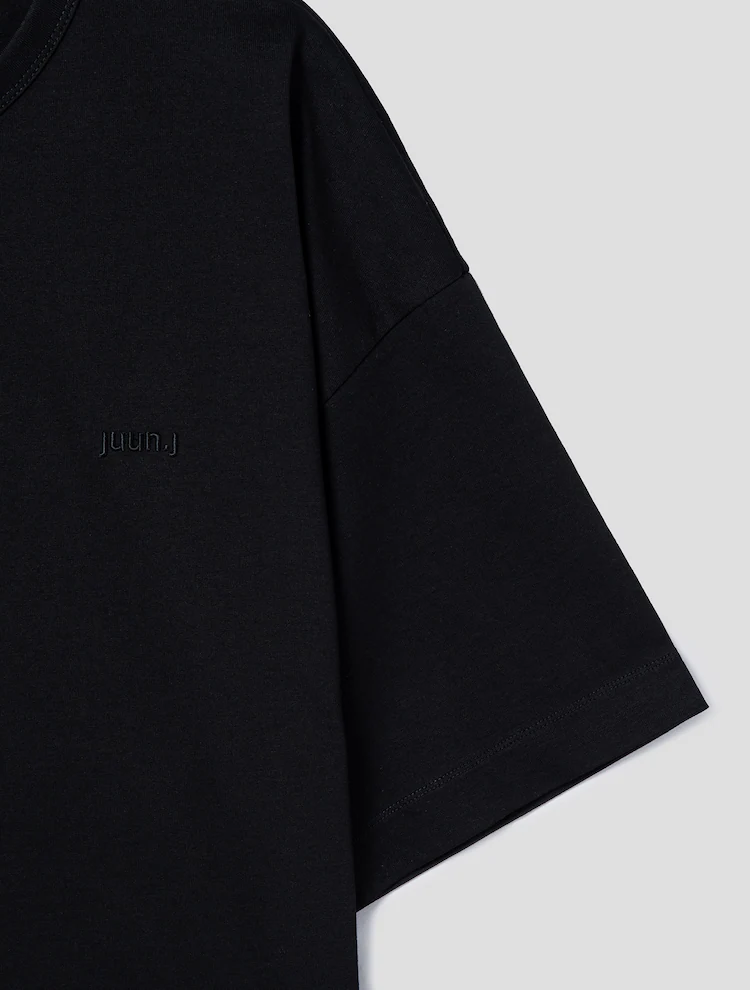 [NIKI HARE] Semi Overfit Short Sleeve T-Shirt - Black