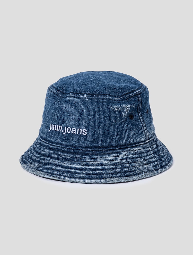 JUUN.JEANS Logo Denim Bucket Hat - Blue