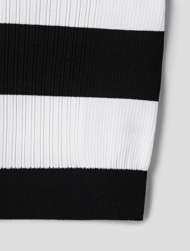 Rayon Blend Half Sleeve Pullover - Black Stripe