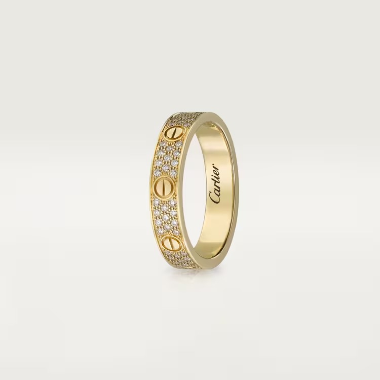 LOVE WEDDING BAND SET WITH PAVÉ DIAMONDS