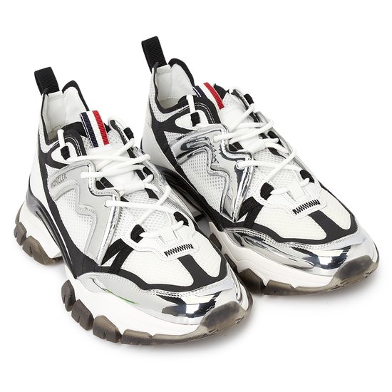 Live No Trace sneakers free