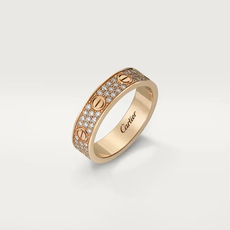 LOVE WEDDING BAND WITH DIAMOND PAVÉ