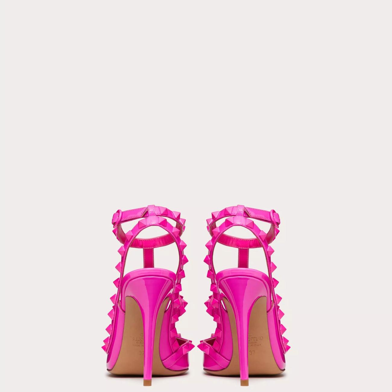 TONE-ON-TONE STUD-EMBELLISHED PATENT LEATHER ROCKSTUD STRAP PUMPS 100MM