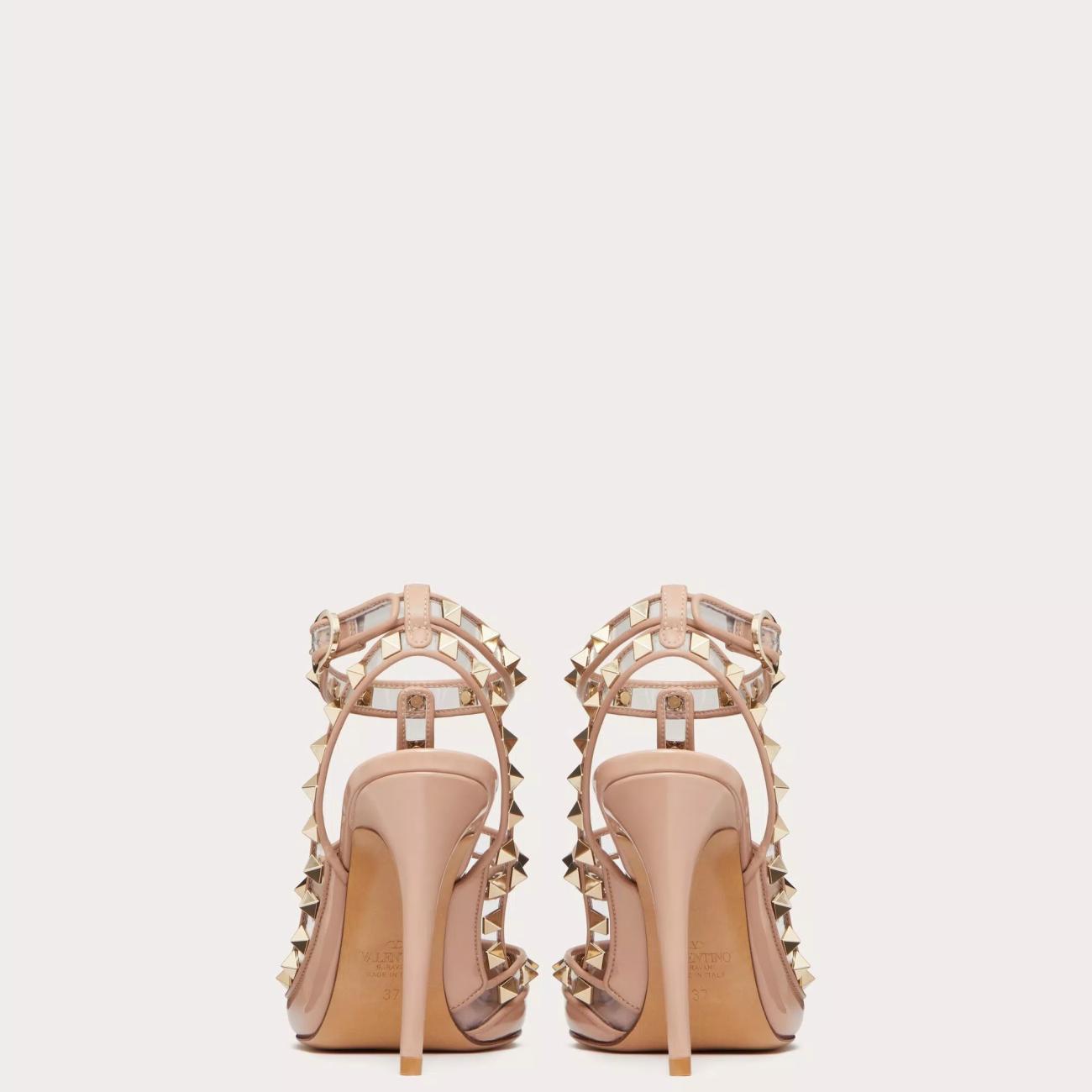 ROCKSTUD STRAP PUMPS IN PATENT LEATHER AND POLYMER MATERIALS 100MM BROWN